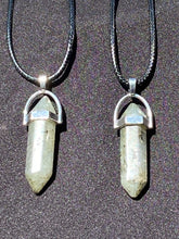 Load image into Gallery viewer, Labradorite Crystal Necklace (16 inch chain)